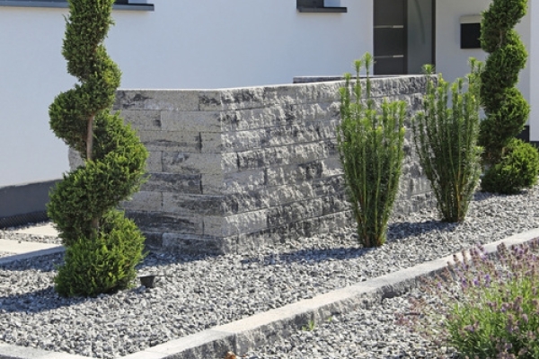 Évitez les zones bétonnées autour des plantes