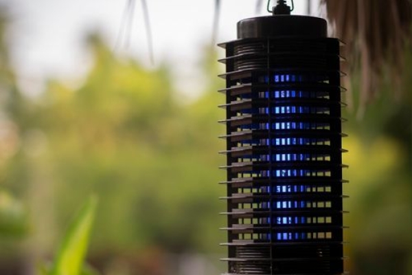 Pièges lumineux UV