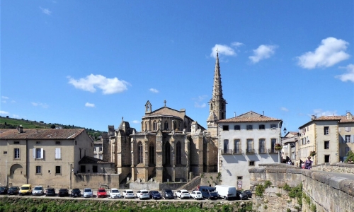 LIMOUX
